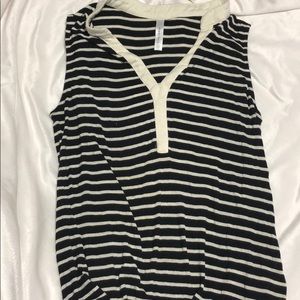 Casual stripped tee